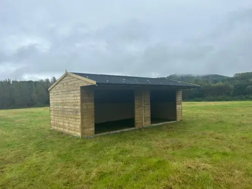 Mobile Timber Field Shelter